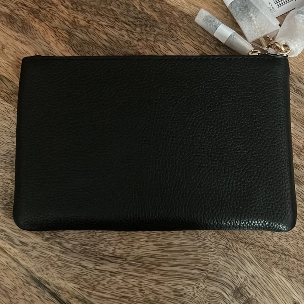 Coach pebbled leather wristlet black authentic - Picture 8 of 15